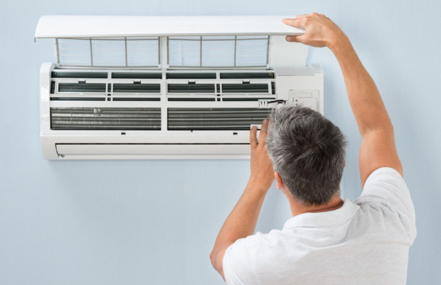 Air conditioner installation 35584