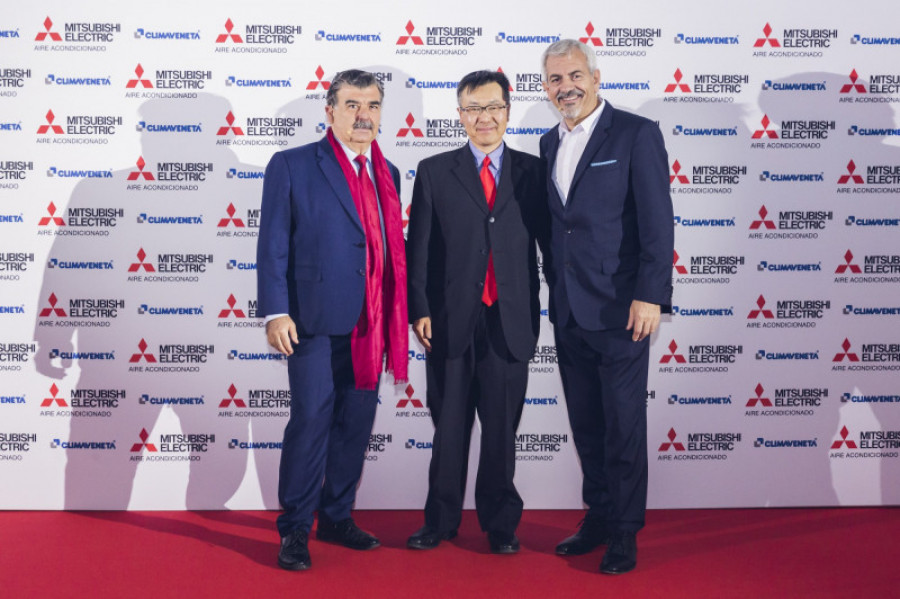 De iza der. pedro ruiz masami kusano y carlos sobera 32322